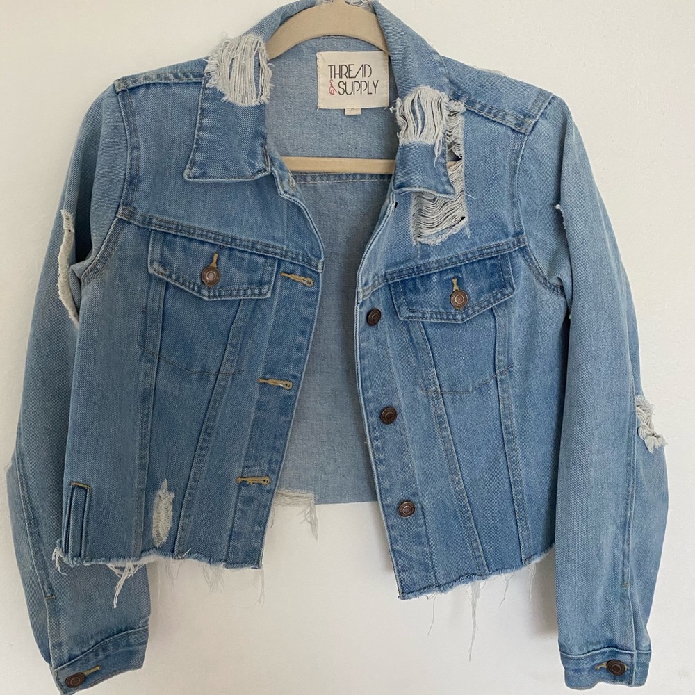 Distressed cropped denim jacket